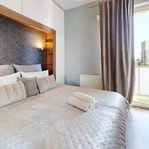https://amsterdam-nad-odr-tectum-apartments.hotelswroclaw.com